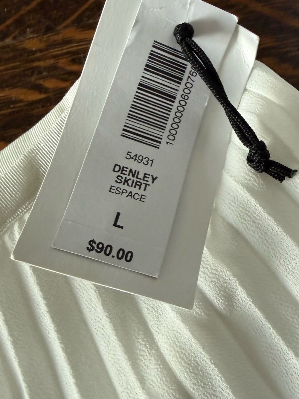 Babaton: Denley White Pleated Skirt - Women's large